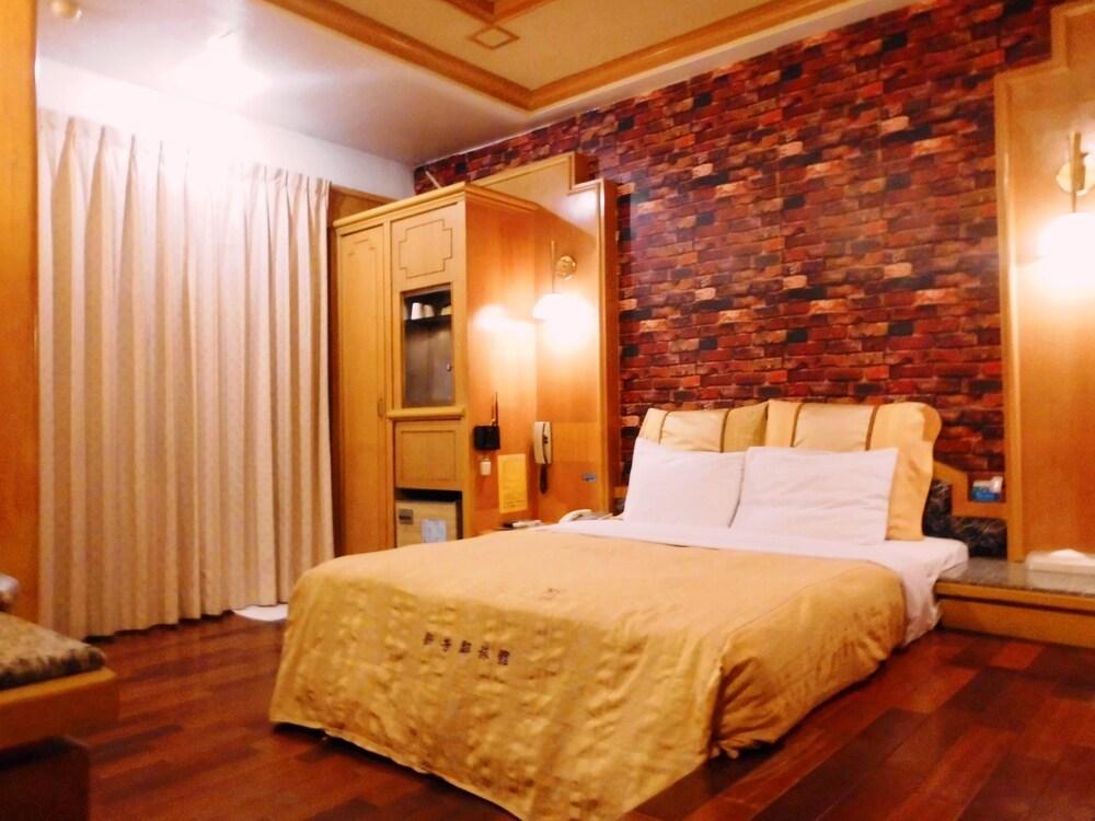 Guest Motel-Жубей Екстериор снимка