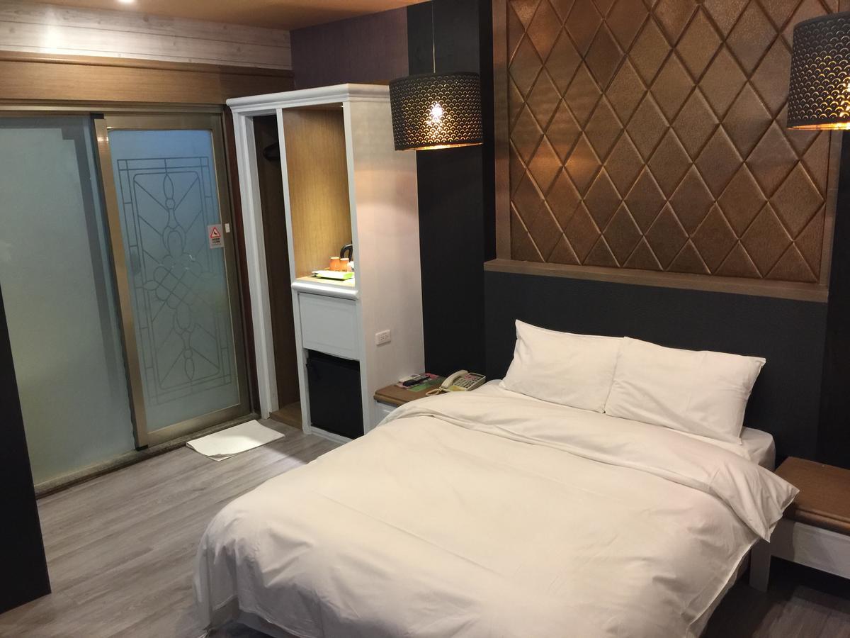 Guest Motel-Жубей Екстериор снимка